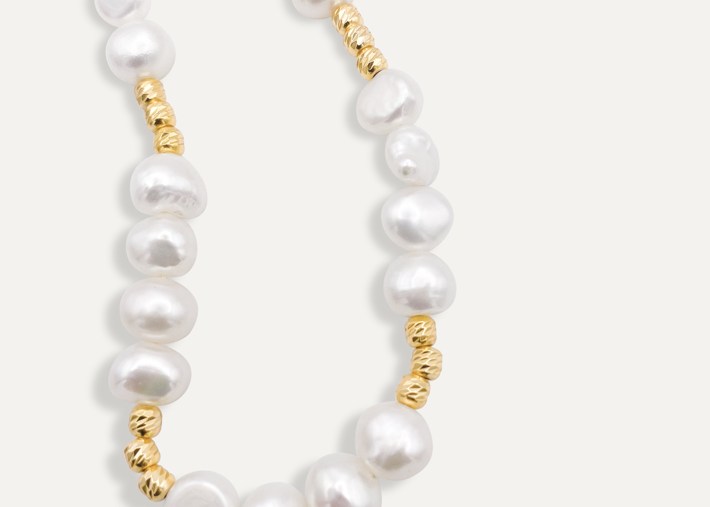 Gold Pearl Necklace 