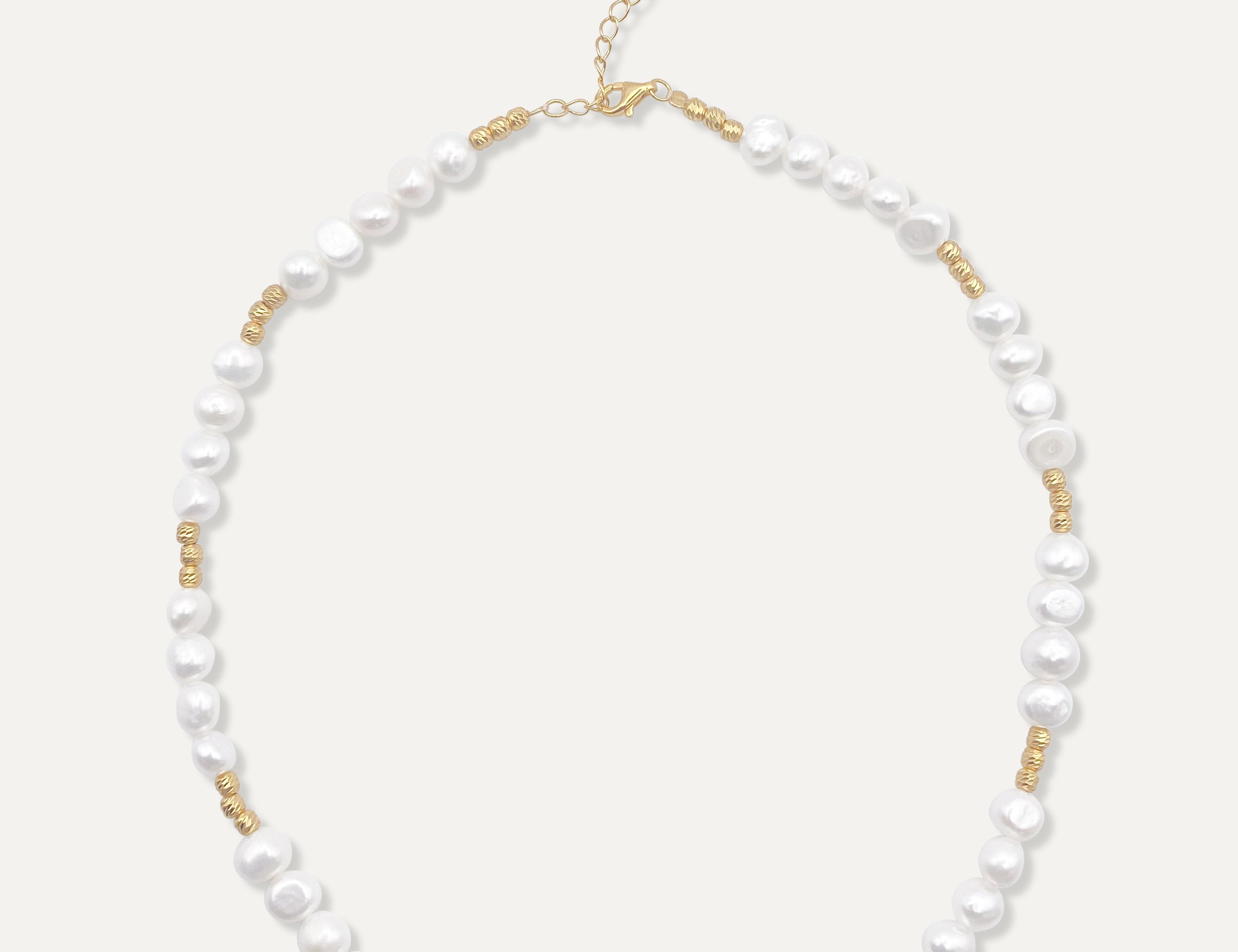 Gold Pearl Necklace 